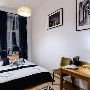 3* Apart Otel Golden Lion Guest Szewska 19